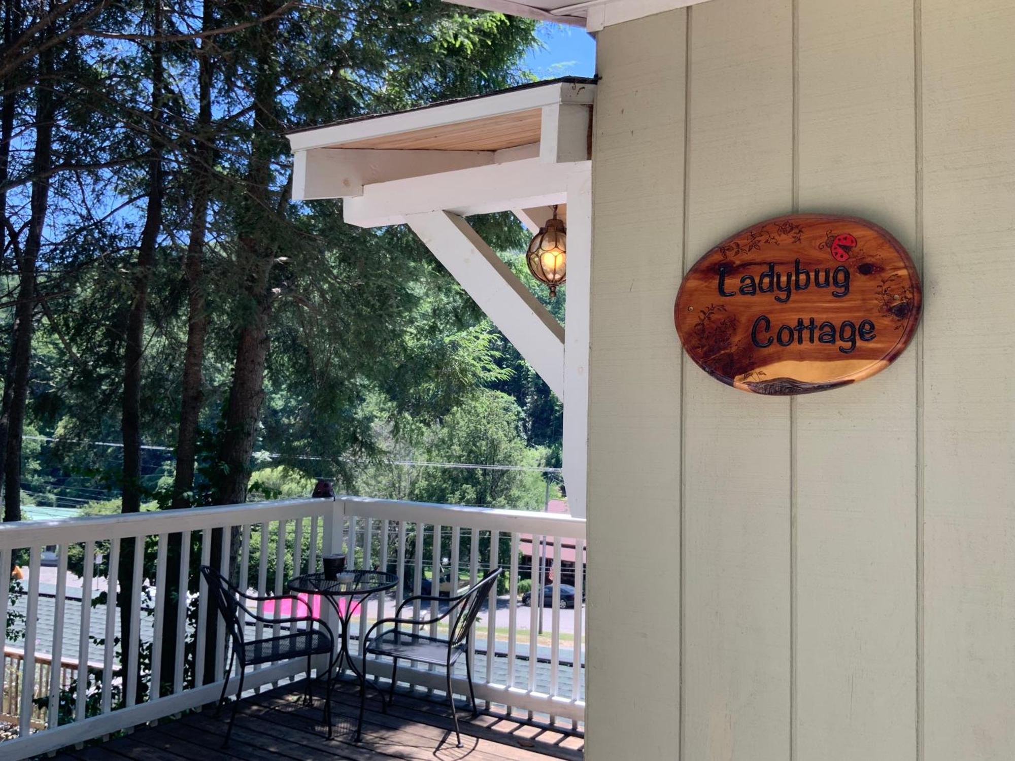 The Chimney Rock Inn & Cottages Εξωτερικό φωτογραφία