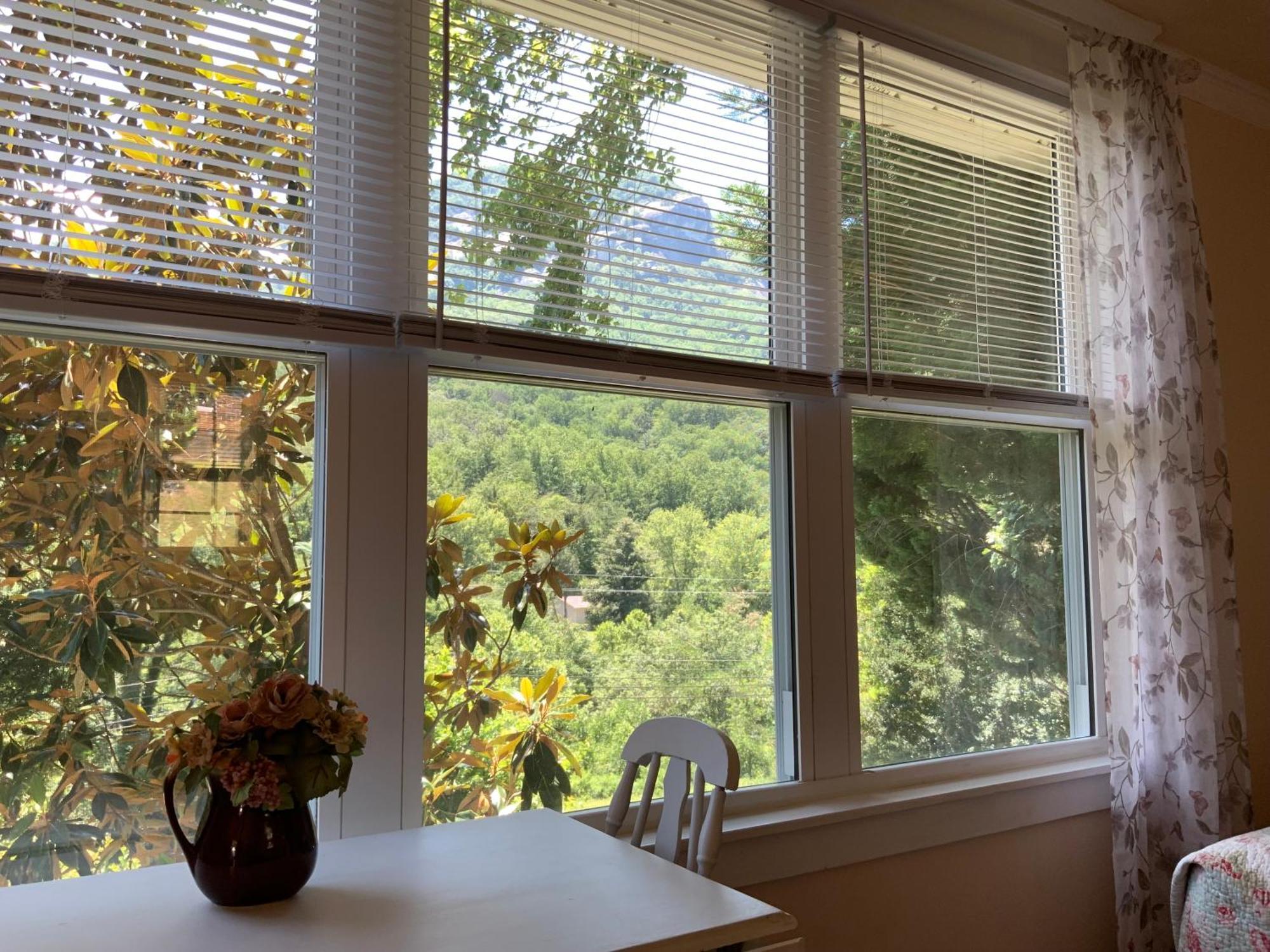 The Chimney Rock Inn & Cottages Εξωτερικό φωτογραφία