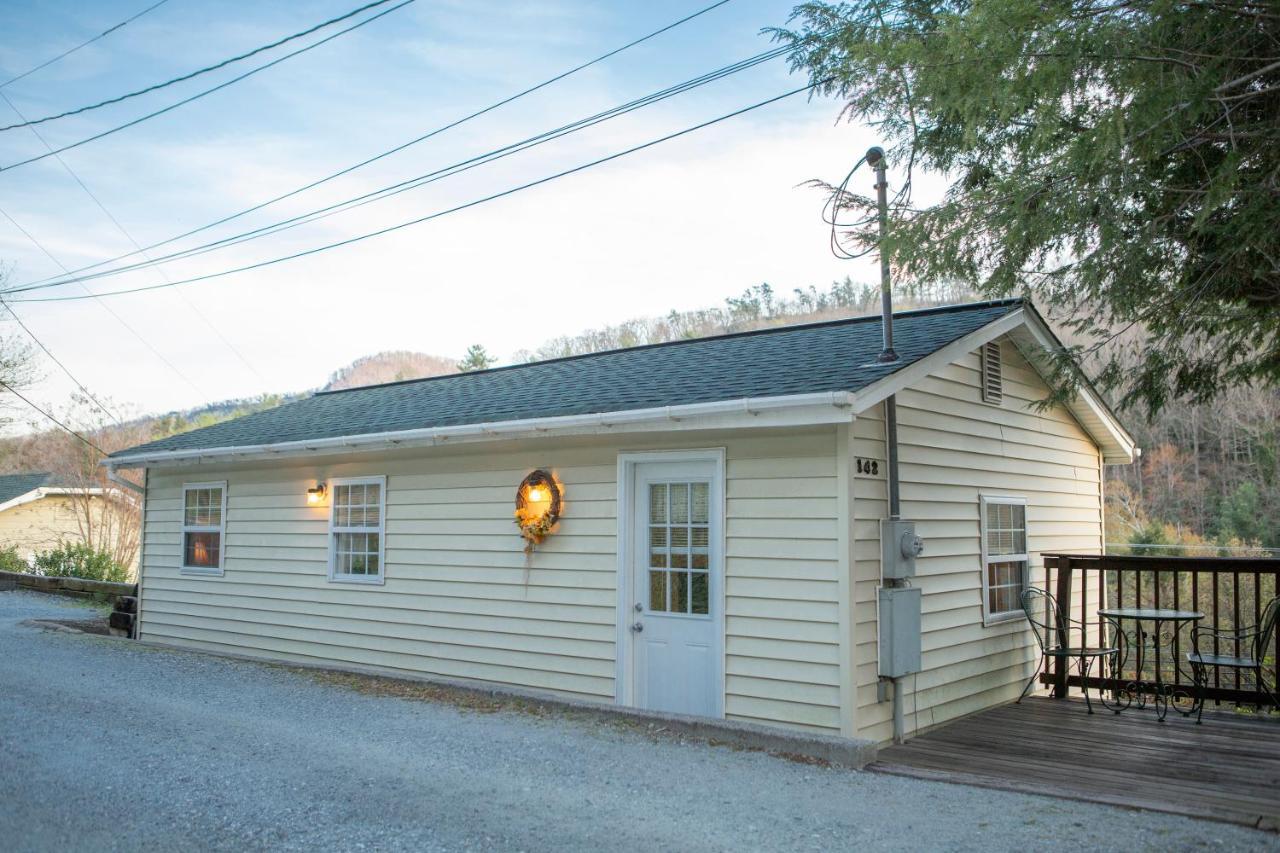 The Chimney Rock Inn & Cottages Εξωτερικό φωτογραφία